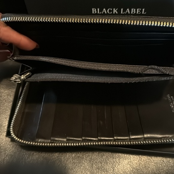 Black Label Chrestbridge wallet - Picture 11 of 14
